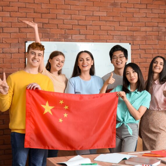 Πώς να διαλέξω το καλύτερο φροντιστήριο για Κινέζικα: Ένας πλήρης οδηγός για να επιλέξεις το κατάλληλο για σένα